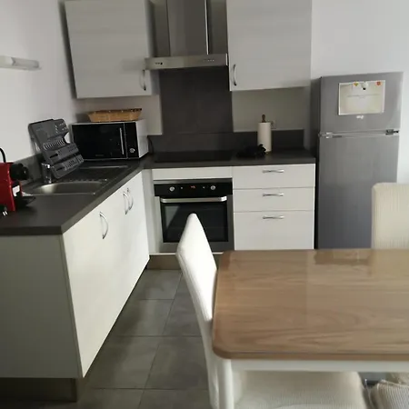 Cosy Entre Epinal Et Nancy דירה Charmes (Vosges)